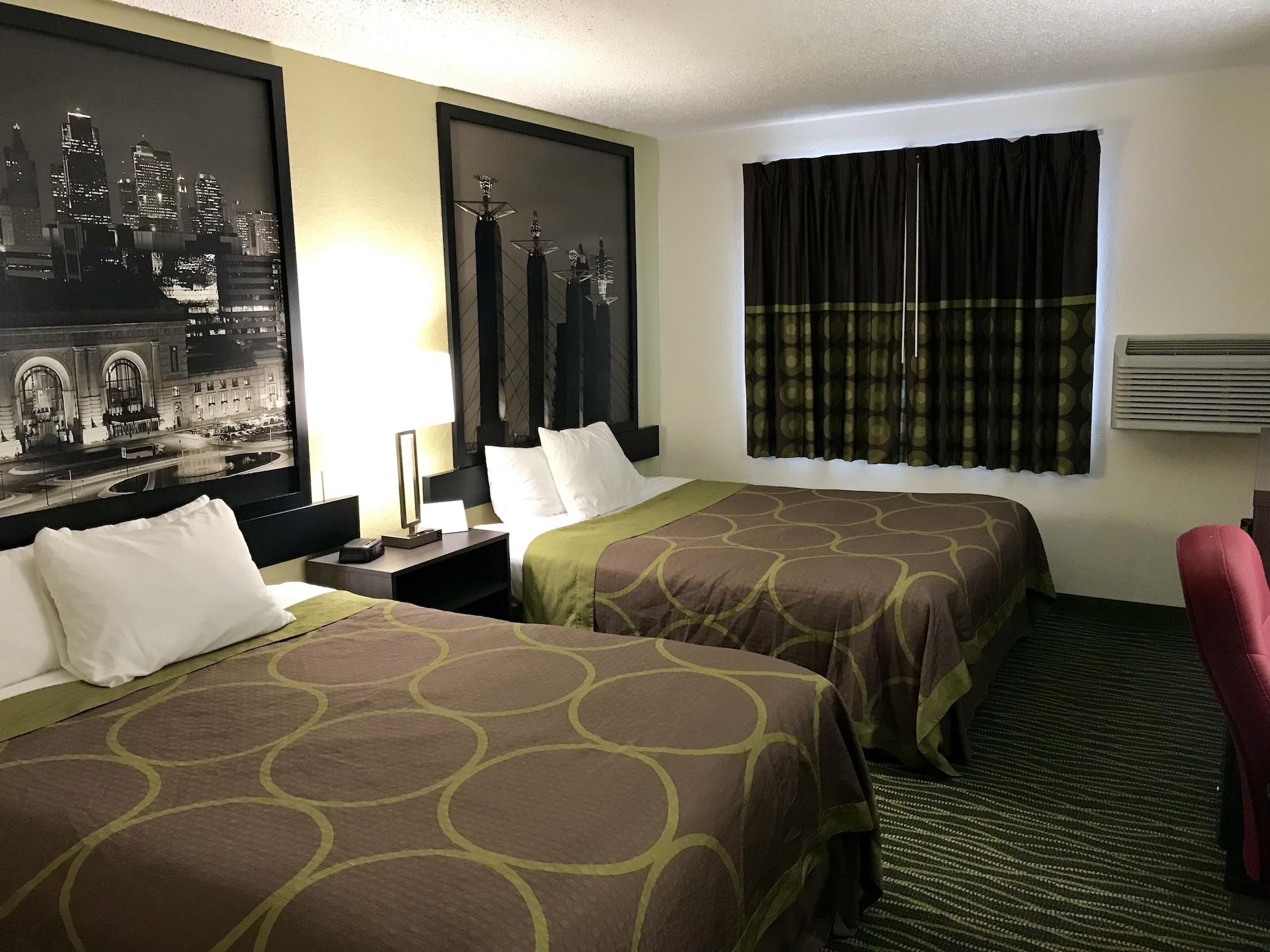 Super 8 By Wyndham Independence Kansas City Eksteriør billede